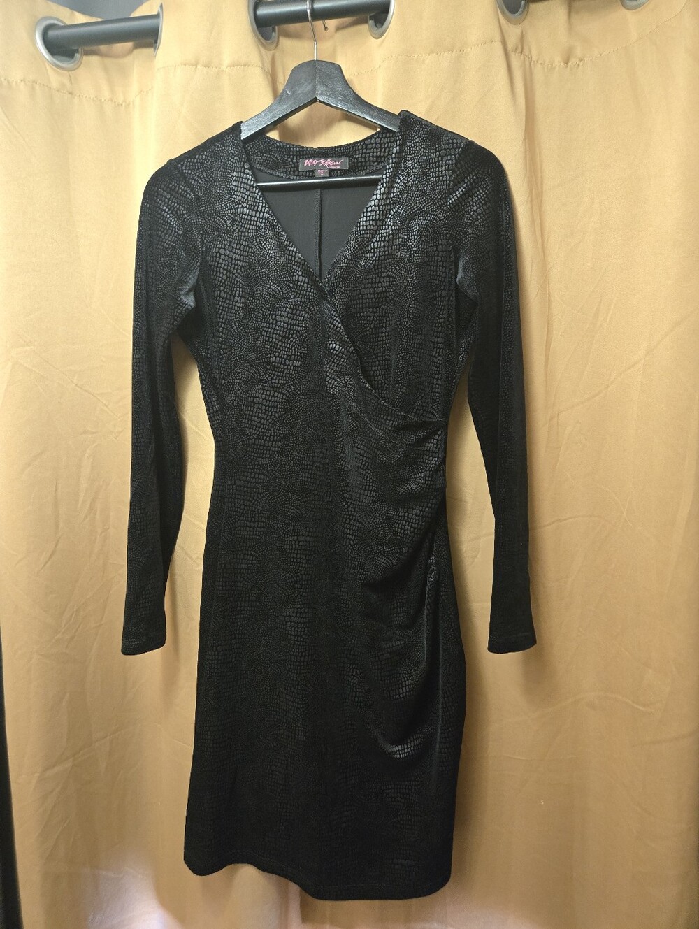 Betsey Johnson Black Velvet Faux-Snakeskin Wrap-Style Long Sleeve Dress- M